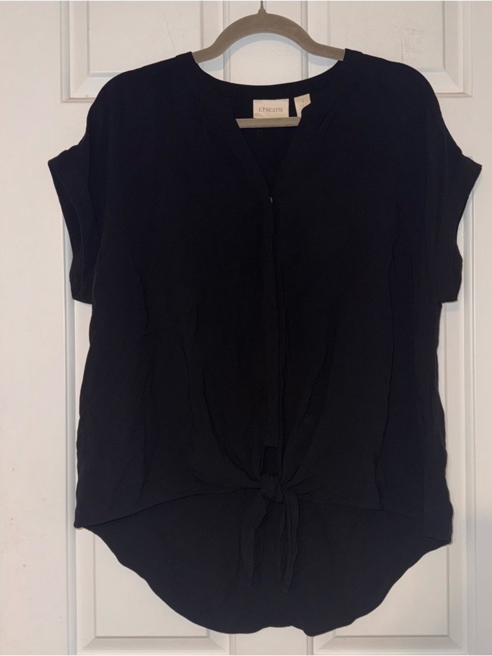Chico’s Black Tie-Front Short Sleeve Top blouse 100% rayon M